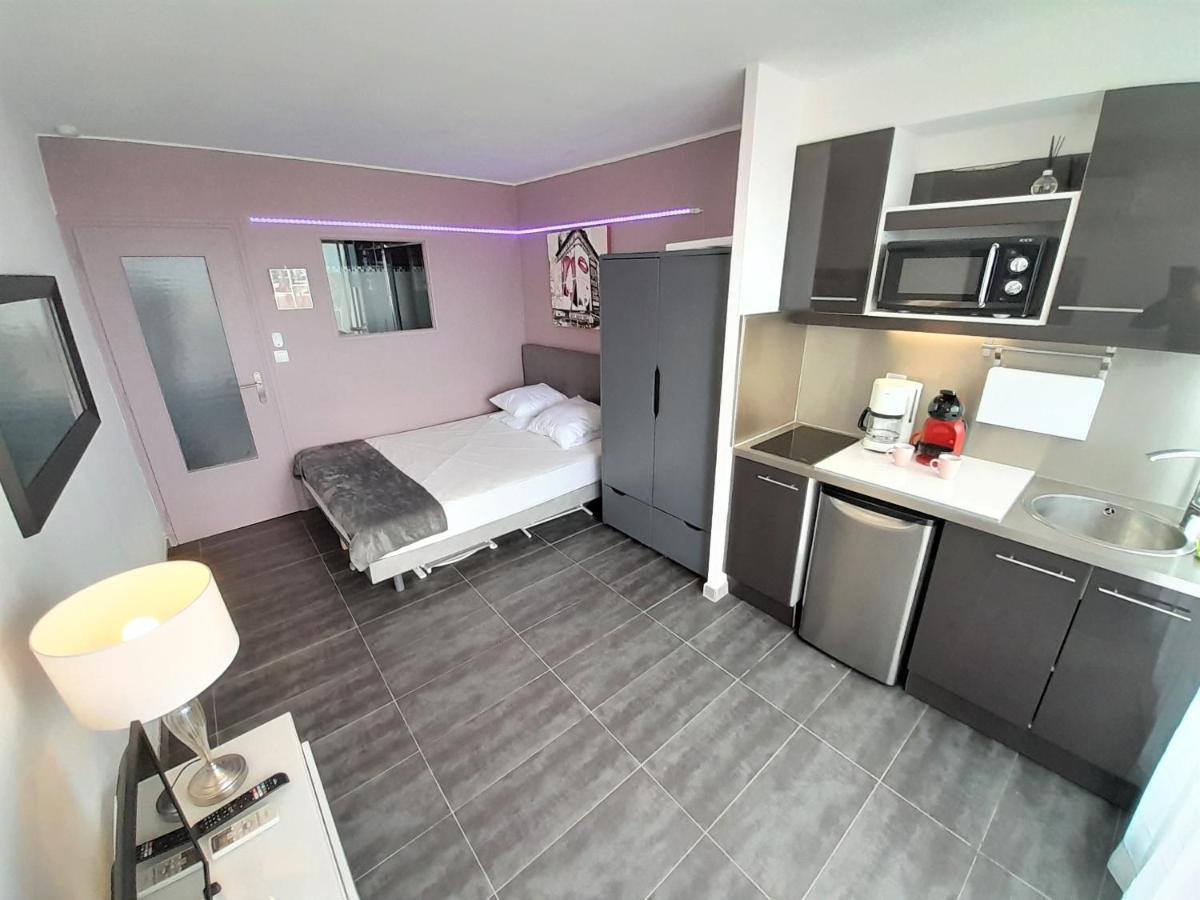 Studio Village Naturiste Baby Doll Agde Exteriör bild